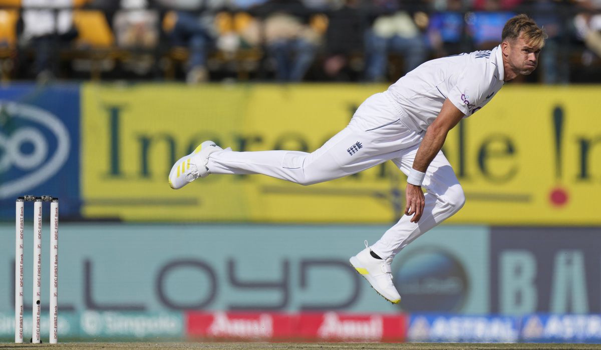 NextImg:Anderson might be heading toward end of England cricket career after holding talks with McCullum