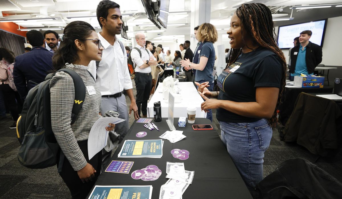 NextImg:Top colleges restore SAT requirements, rolling back pandemic policies