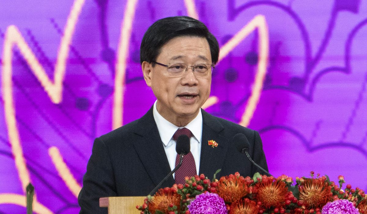 NextImg:Hong Kong calls for respect of its overseas-based trade offices after U.K charged its London staffer