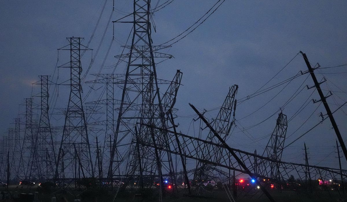 NextImg:Severe storms kill at least 4 in Houston, knock out power to 850,000 homes and businesses