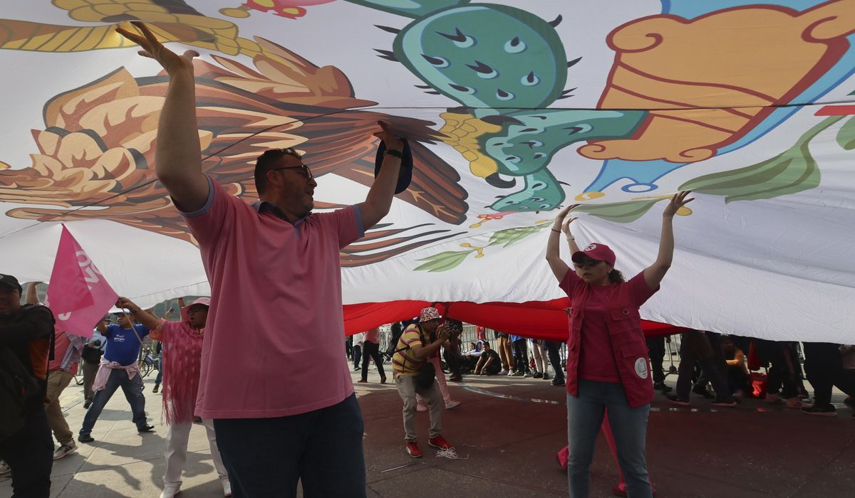 NextImg:Tens of thousands protest against Mexico’s president in the main square of Mexico City