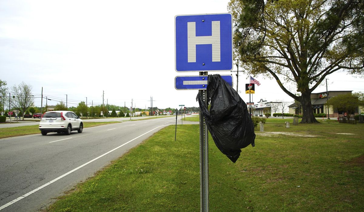 NextImg:U.S. views of health care fall to 24-year low in Gallup polling