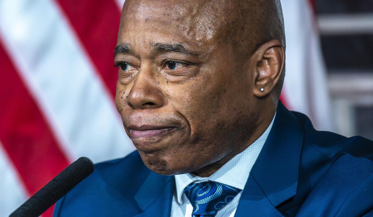 NextImg:FBI searches the homes of at least three top deputies to New York City’s mayor