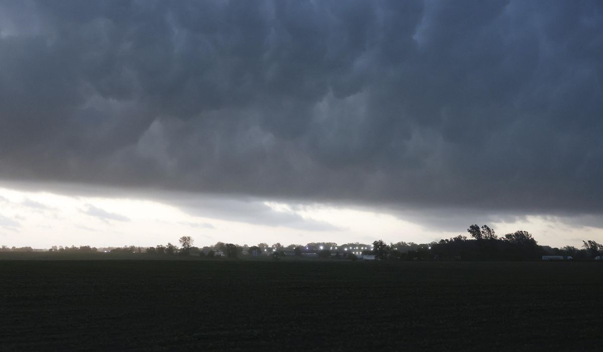 NextImg:Forecasters warn Oklahoma may see tornadoes; Texas could bake in triple-digit temperatures