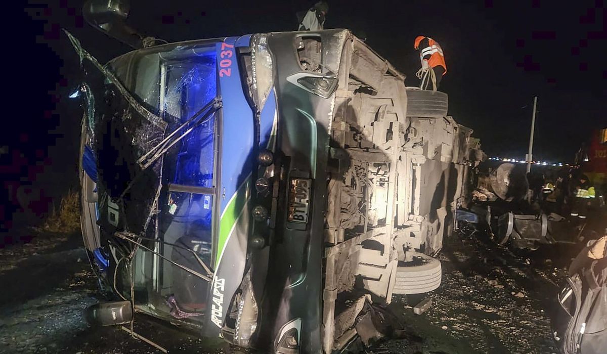 NextImg:4 people killed and over 30 injured after a bus and a cargo train collide in Peru