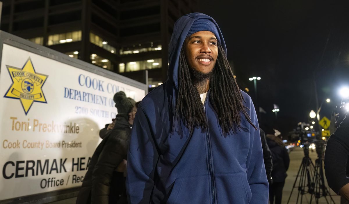 NextImg:Man convicted of Chicago murder based on blind witness’ testimony sues city, police