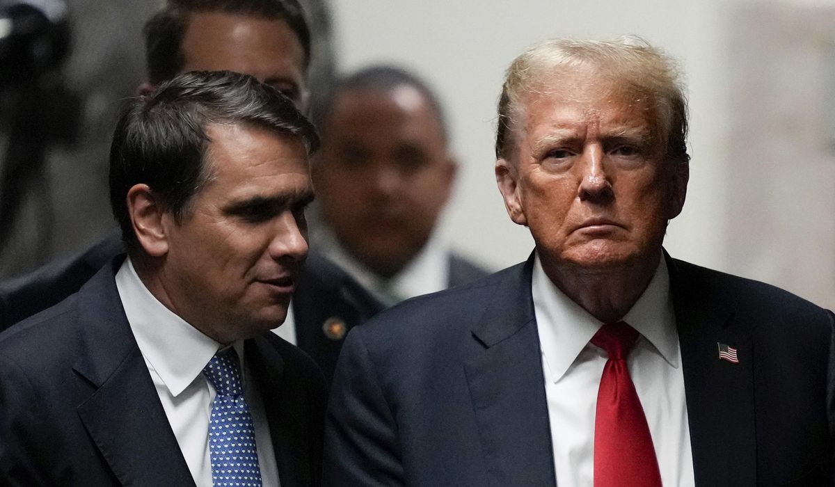 NextImg:Trump denounces ‘kangaroo court’ as New York trial goes to the jury