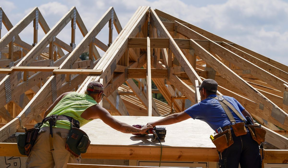 NextImg:Mortgage rates snap three-week pullback, pushing average rate on a 30-year home loan back above 7%
