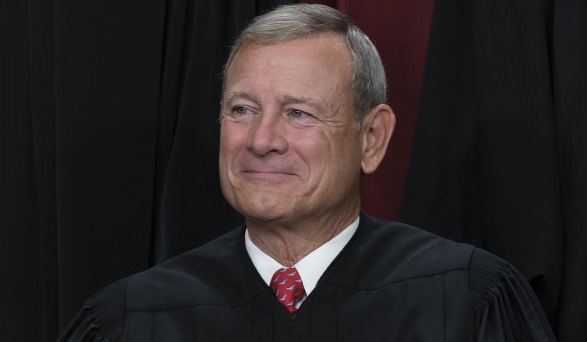 NextImg:Chief Justice Roberts rejects Senate Democrats’ meeting to press for Alito’s recusal