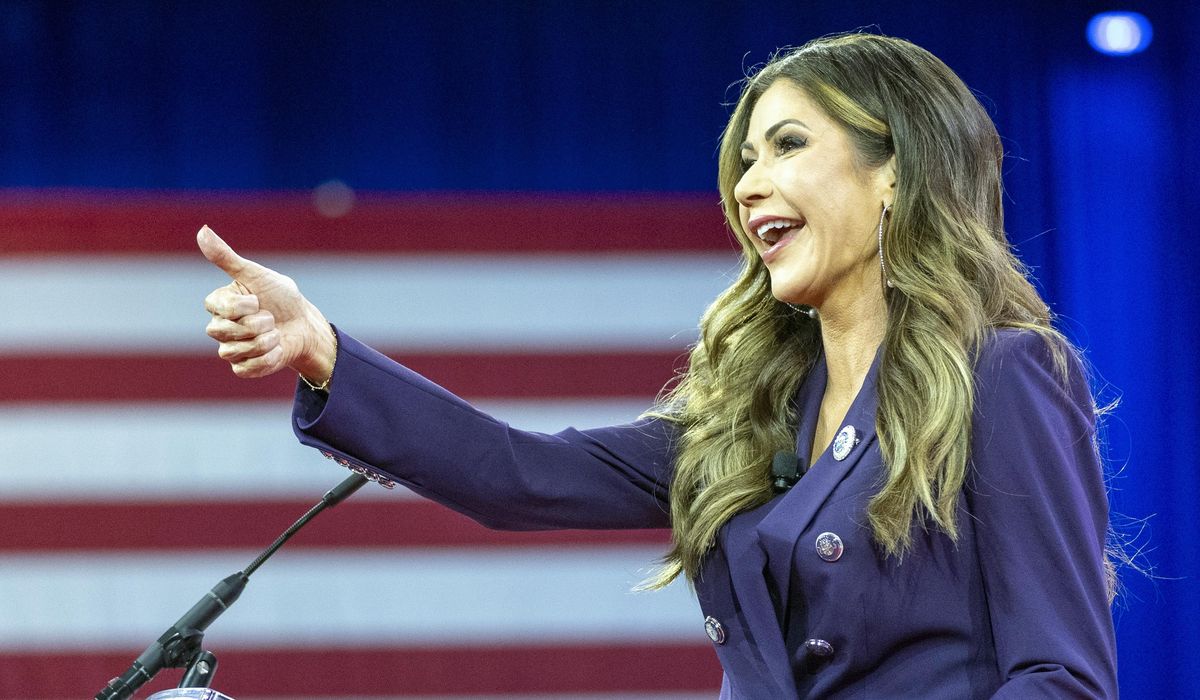 NextImg:Noem says Trump should pick female vice president