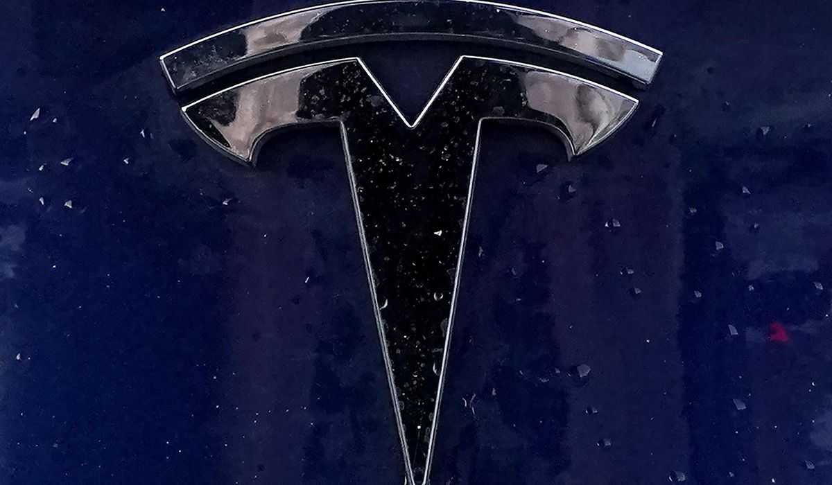 NextImg:Tesla recalling more than 125,000 vehicles to fix seat belt warning system
