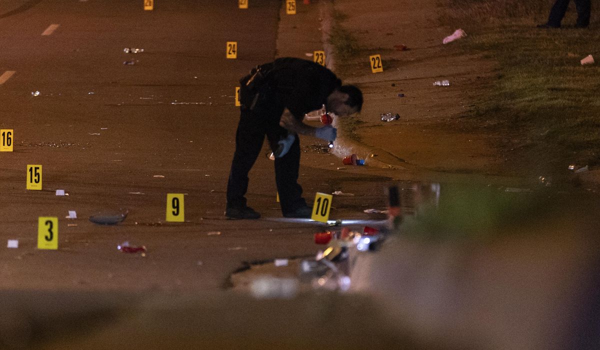 NextImg:Police probing deadly street party in Ohio believe drive-by shooter opened fire