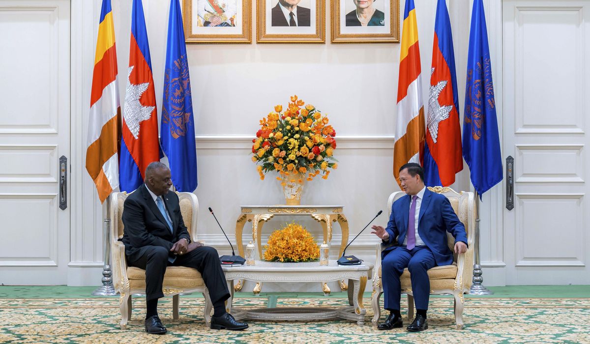 NextImg:Charm offensive: U.S.-China rivalry plays out in Cambodian capital