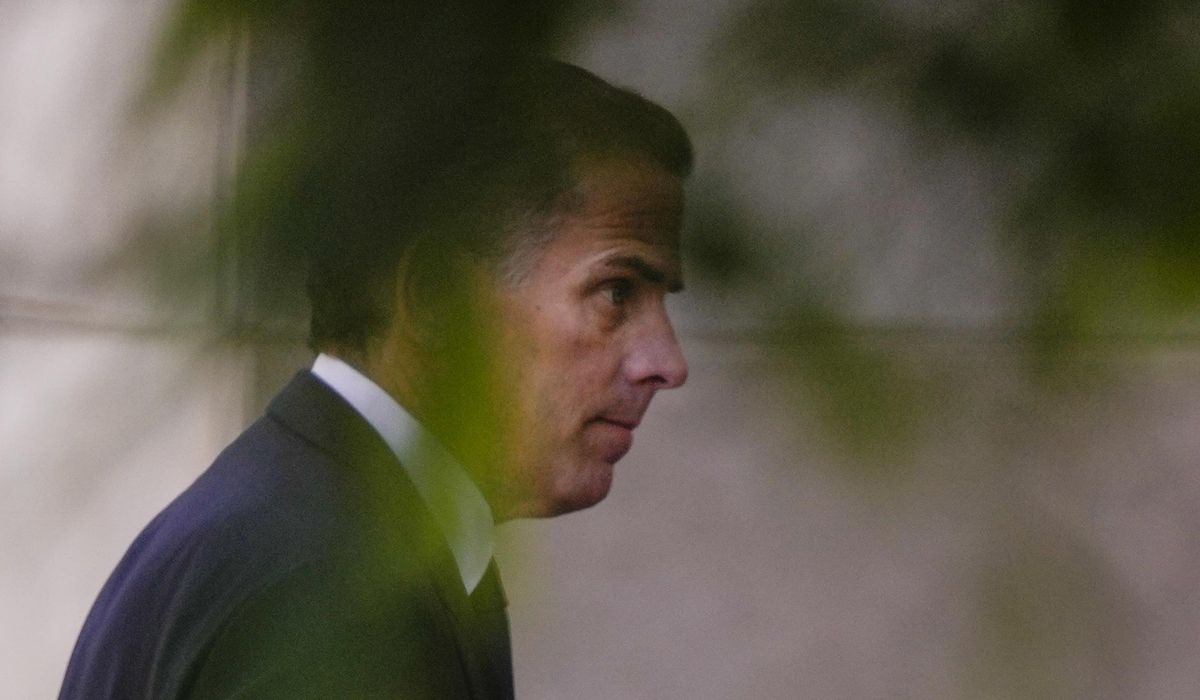 NextImg:Ex-girlfriend testifies Hunter Biden smoked crack ‘every 20 minutes’