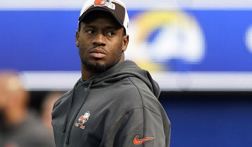 Cleveland Browns running back Nick Chubb looks on during warmups before an NFL football game against the Los Angeles Rams, Sunday, Dec. 3, 2023, in Inglewood, Calif. Speaking for the first time since his 2023 season was ended in Week 2 by a gruesome knee injury at Pittsburgh, Cleveland's star running back said Wednesday, June 5, 2024, that his rehab is on track and he's looking forward to returning to the field for the Browns. (AP Photo/Ryan Sun, File0