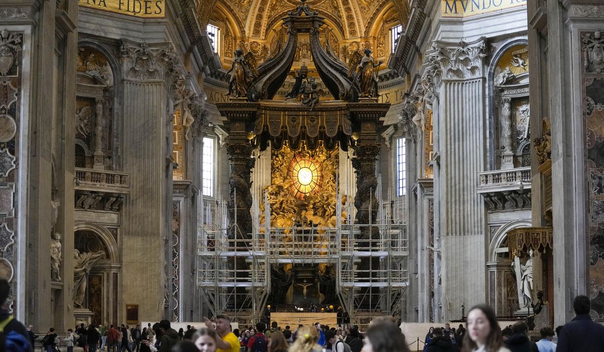 NextImg:Vatican detains ex-employee who allegedly tried to sell back manuscript of Bernini’s basilica canopy