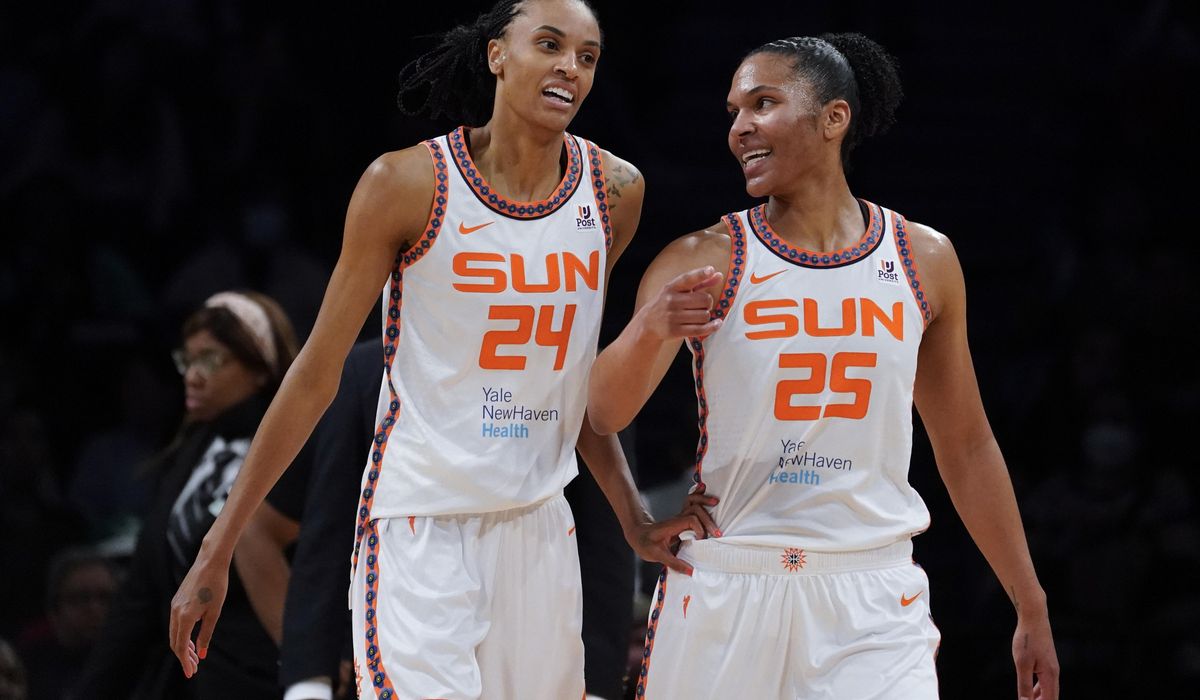 NextImg:Engaged Sun teammates Alyssa Thomas and DeWanna Bonner find work-life balance in the WNBA