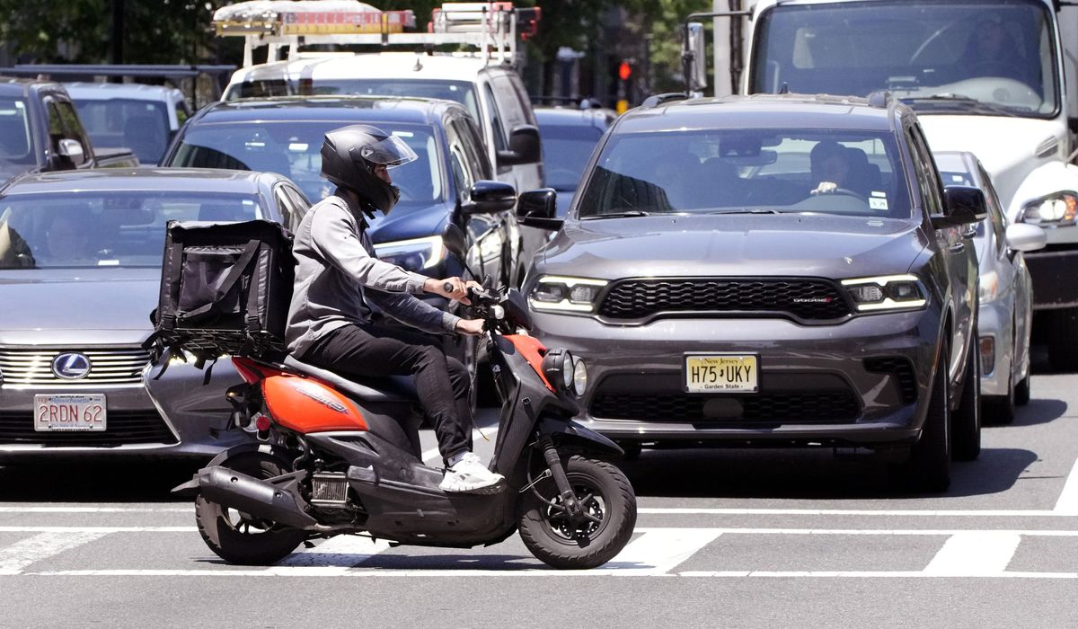 NextImg:Demand for food delivery has skyrocketed and so have complaints about some drivers
