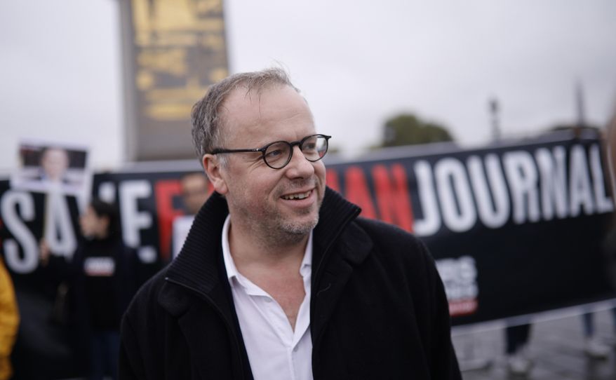 FILE - French watchdog Reporters without Borders general secretary Christophe Deloire attends a demonstration in Paris, Tuesday Oct.24, 2017. Deloire, who negotiated to free imprisoned journalists and offered refuge to reporters under threat around the world, died Saturday, June 8, 2024, at 53. (AP Photo/Kamil Zihnioglu, File)