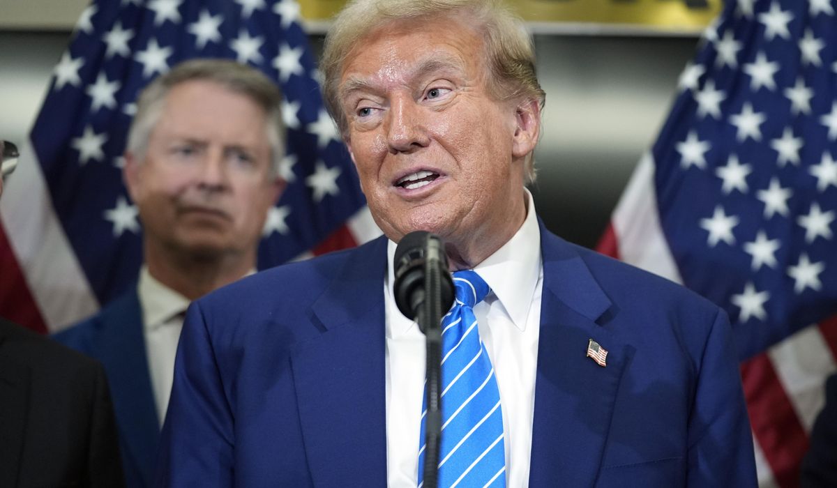 NextImg:Trump brings new focus to Congress over ending federal taxes on tipped income