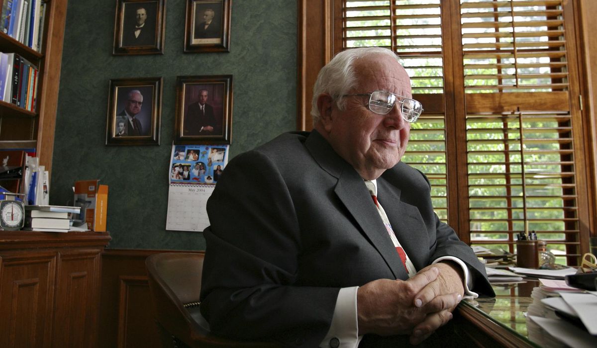 NextImg:Longtime Southern Baptist leader Paul Pressler, who was accused of sexual abuse, dies at 94