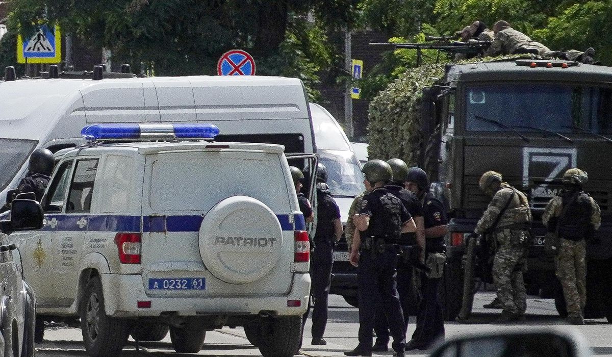 NextImg:Russian forces storm a detention facility to rescue staff taken hostage, killing hostage takers