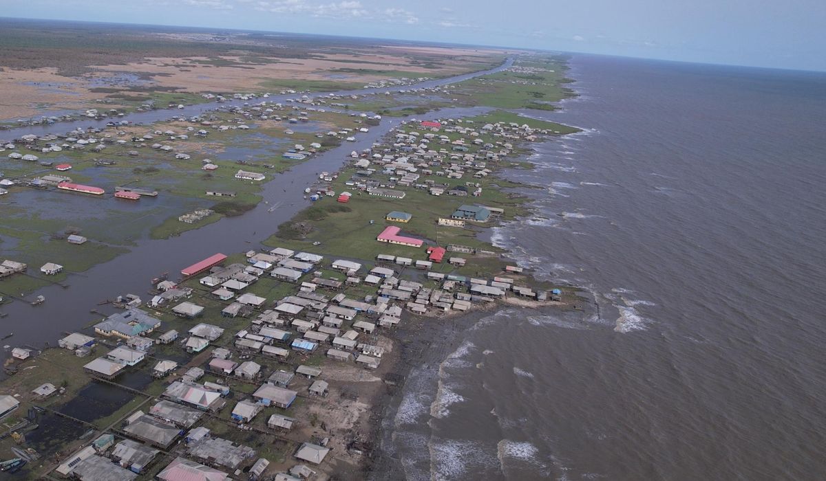 NextImg:It was meant to be a Christian utopia. Now this Nigerian community is helpless against rising seas