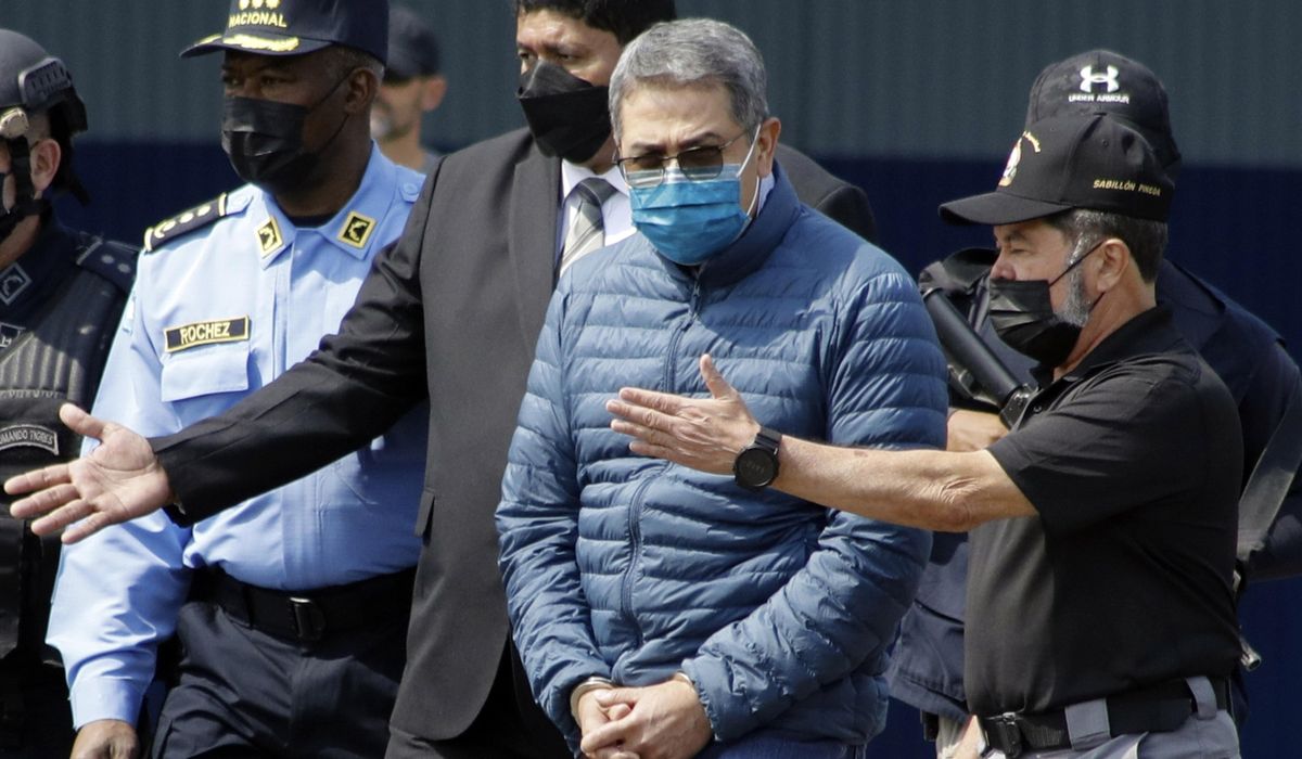 NextImg:Former Honduran president gets 45 years for helping traffickers get tons of cocaine into U.S.