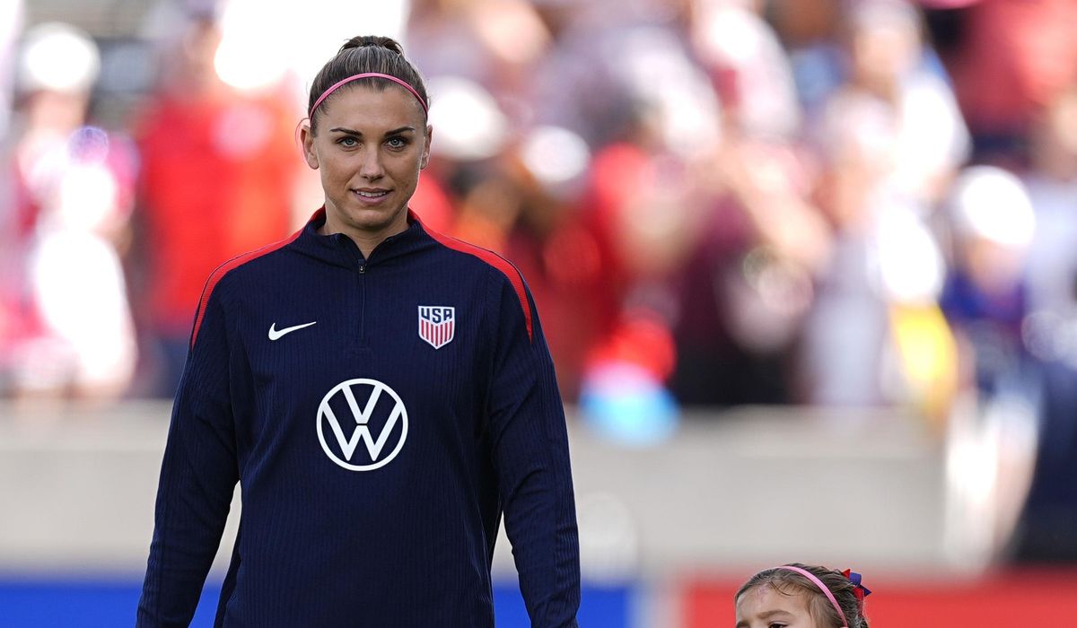 NextImg:Three-time Olympian Morgan left off 18-player U.S. soccer roster headed to Paris