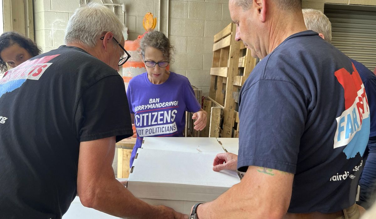 NextImg:Campaign to get new political mapmaking system on Ohio’s ballot submits more than 700,000 signatures