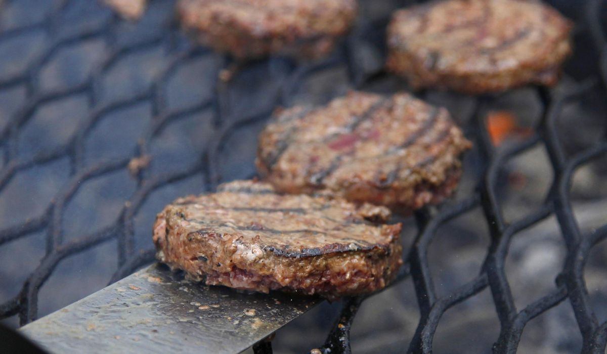 NextImg:The science of great barbecue and grilling: Five tips for exceptional grilled burgers