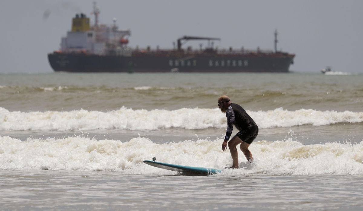 NextImg:Beryl bears down on Texas, where it’s expected to hit Monday and regain hurricane strength