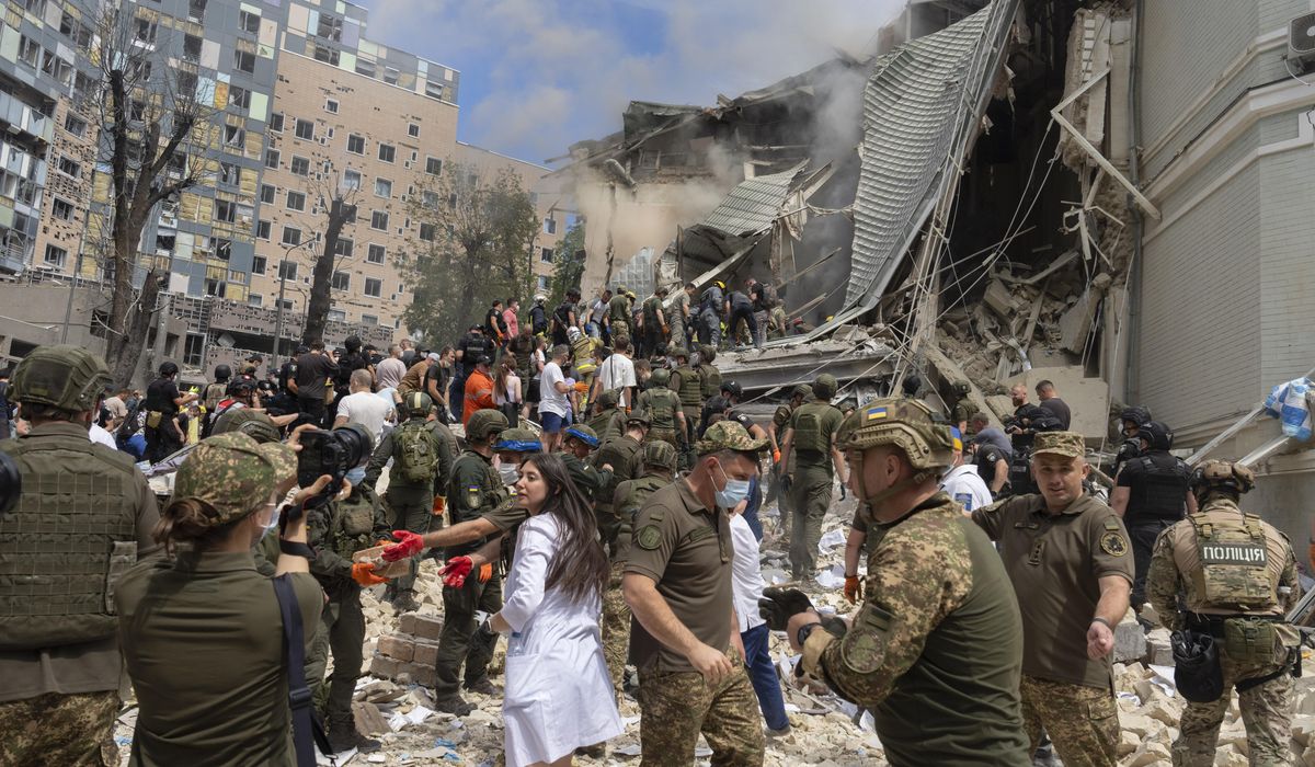 NextImg:Kyiv mourns as rescuers make last-ditch efforts at children’s hospital hit by Russian missile