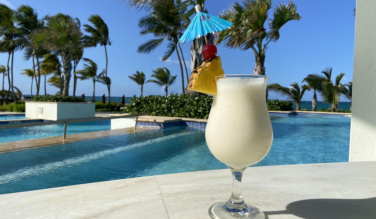 NextImg:Multiple tourists sickened after drinking pina coladas at Fiji resort