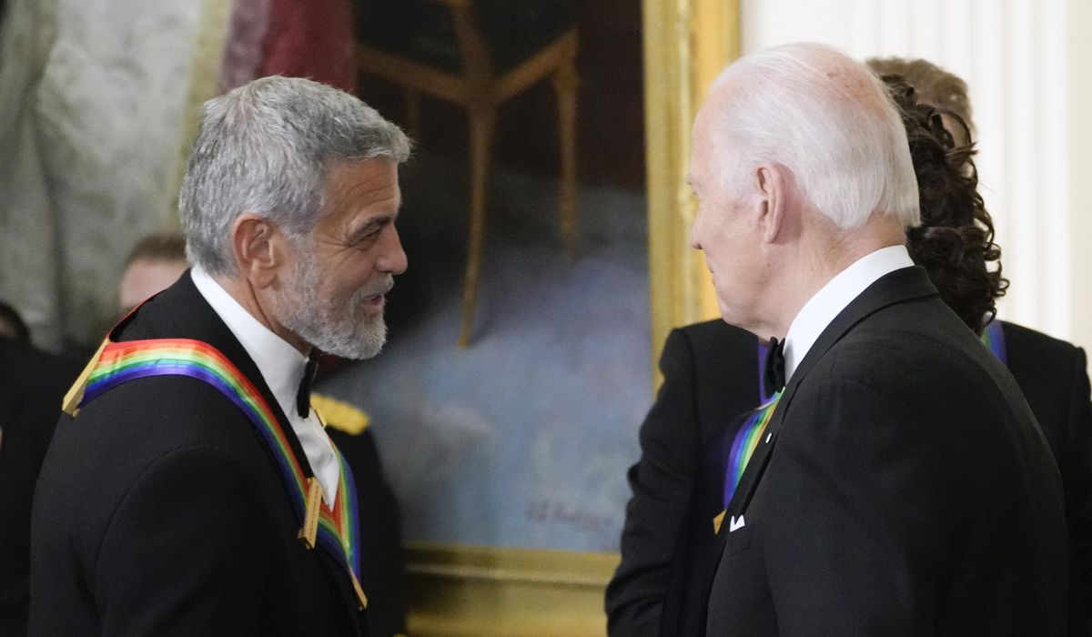 NextImg:Trump bashes actor George Clooney for Biden op-ed and movie career