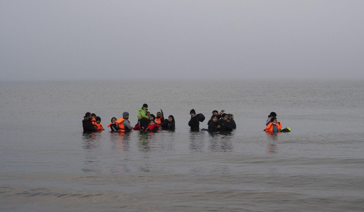 NextImg:4 migrants die while attempting to cross the English Channel from northern France
