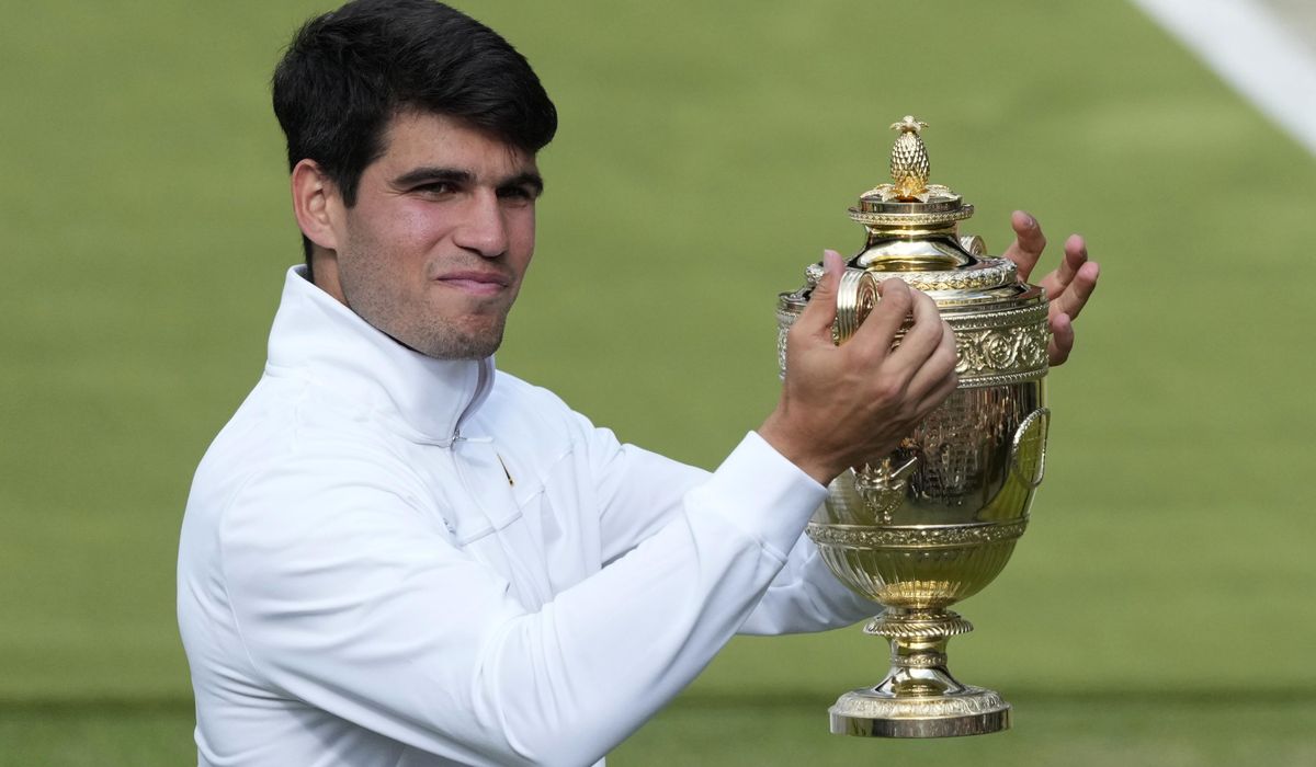 NextImg:Alcaraz tops Djokovic at Wimbledon, now owns 4 Slam titles at age 21