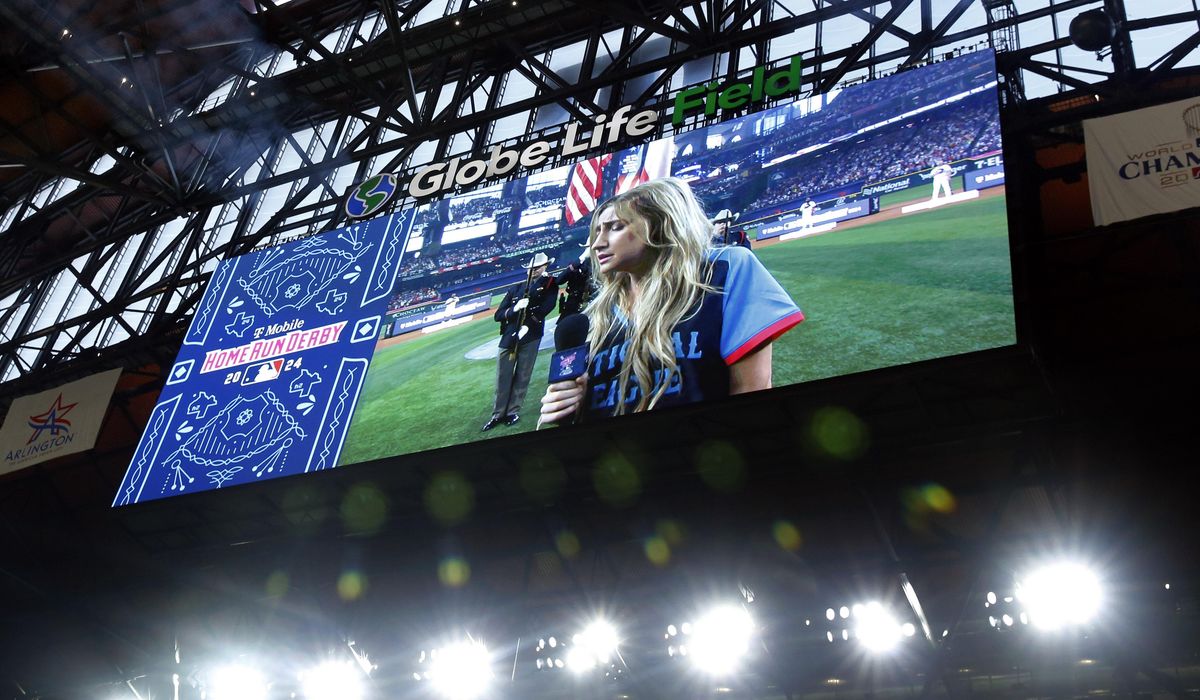 NextImg:Ingrid Andress cancels tour dates after drunk national anthem performance at Home Run Derby