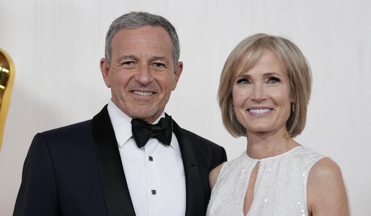 NextImg:Walt Disney CEO Bob Iger and journalist Willow Bay to become Angel City FC’s new owners