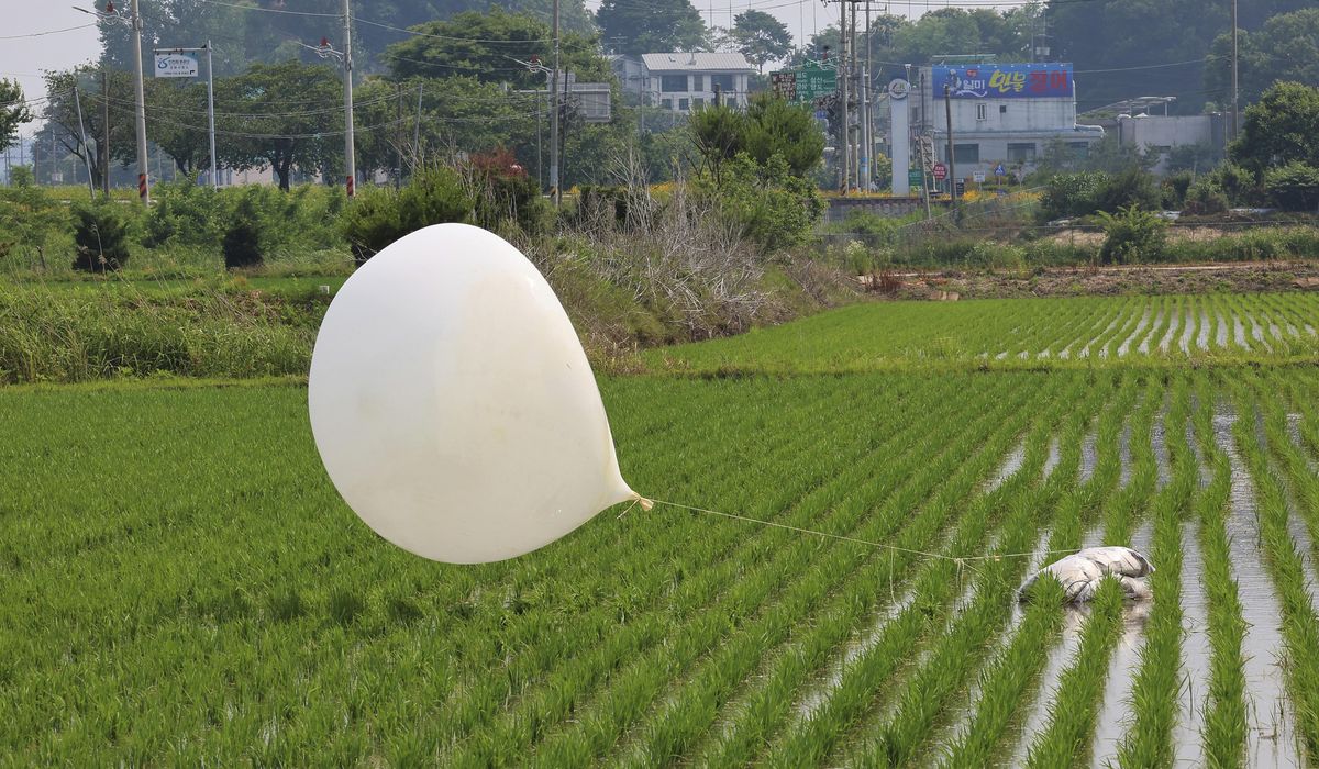 NextImg:North Korea launches balloons likely carrying trash toward South Korea