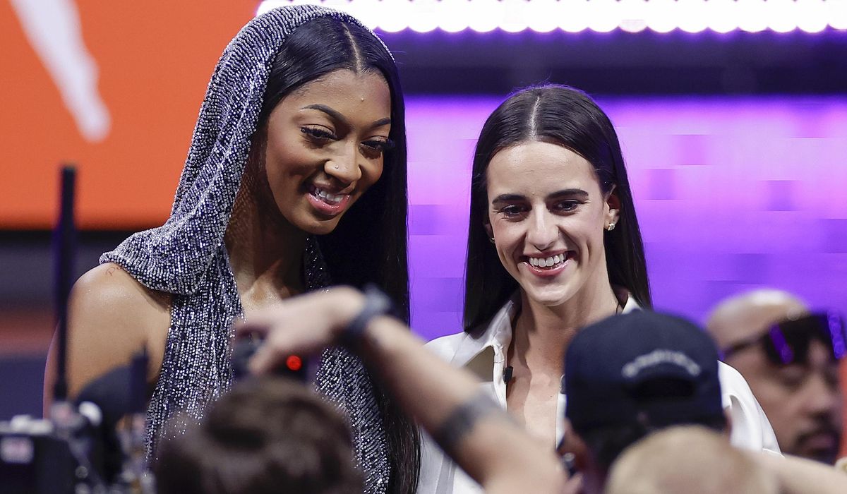 NextImg:Clark, Reese on same team at WNBA All-Star weekend and in spotlight in matchup against Olympic team