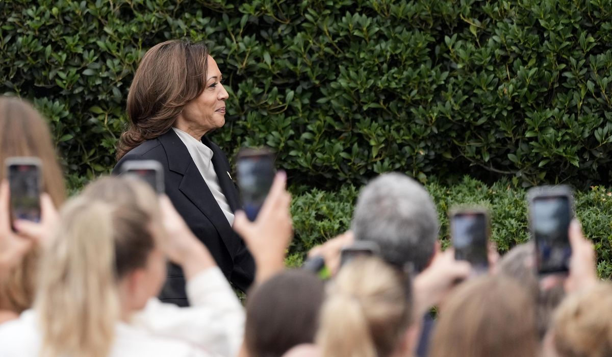 NextImg:Harris to travel to Wilmington, meet with campaign staff after Biden’s exit