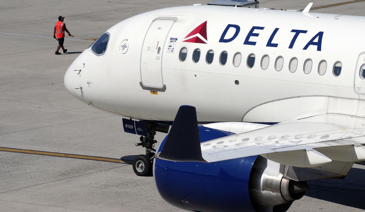 NextImg:Most airlines except one are recovering from the CrowdStrike tech outage. The feds have noticed