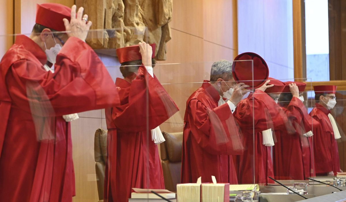 NextImg:German government, mainstream opposition move to protect highest court against extremist forces