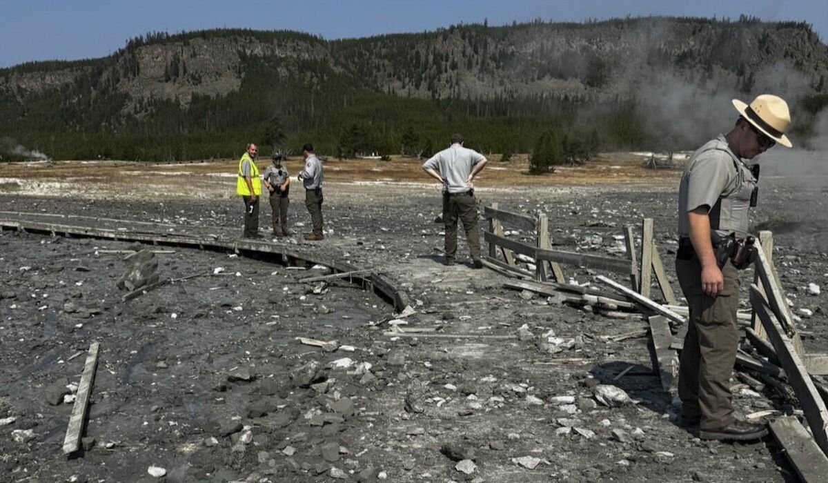 NextImg:Surprise Yellowstone geyser eruption highlights little known hazard at popular park