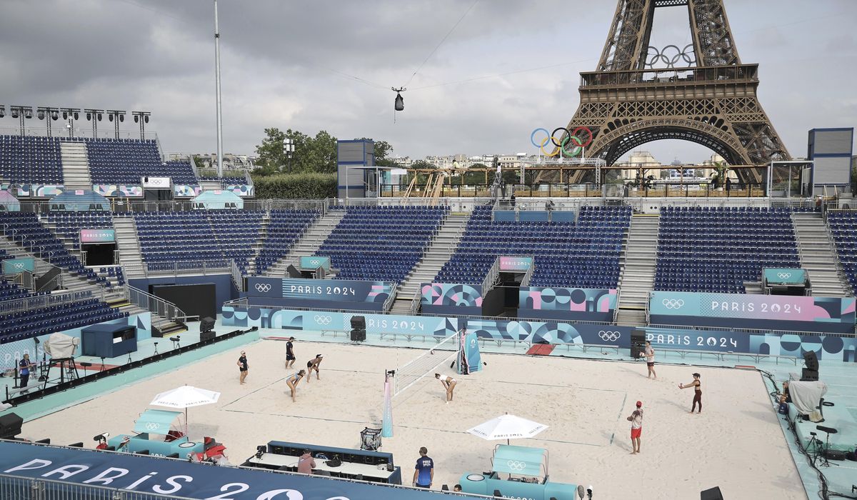 NextImg:Eiffel Tower stadium wows Olympic beach volleyball players: ‘I got goosebumps’