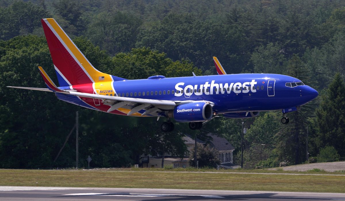 NextImg:Southwest Airlines will now offer redeye flights and assigned seats, breaking a 50-year tradition