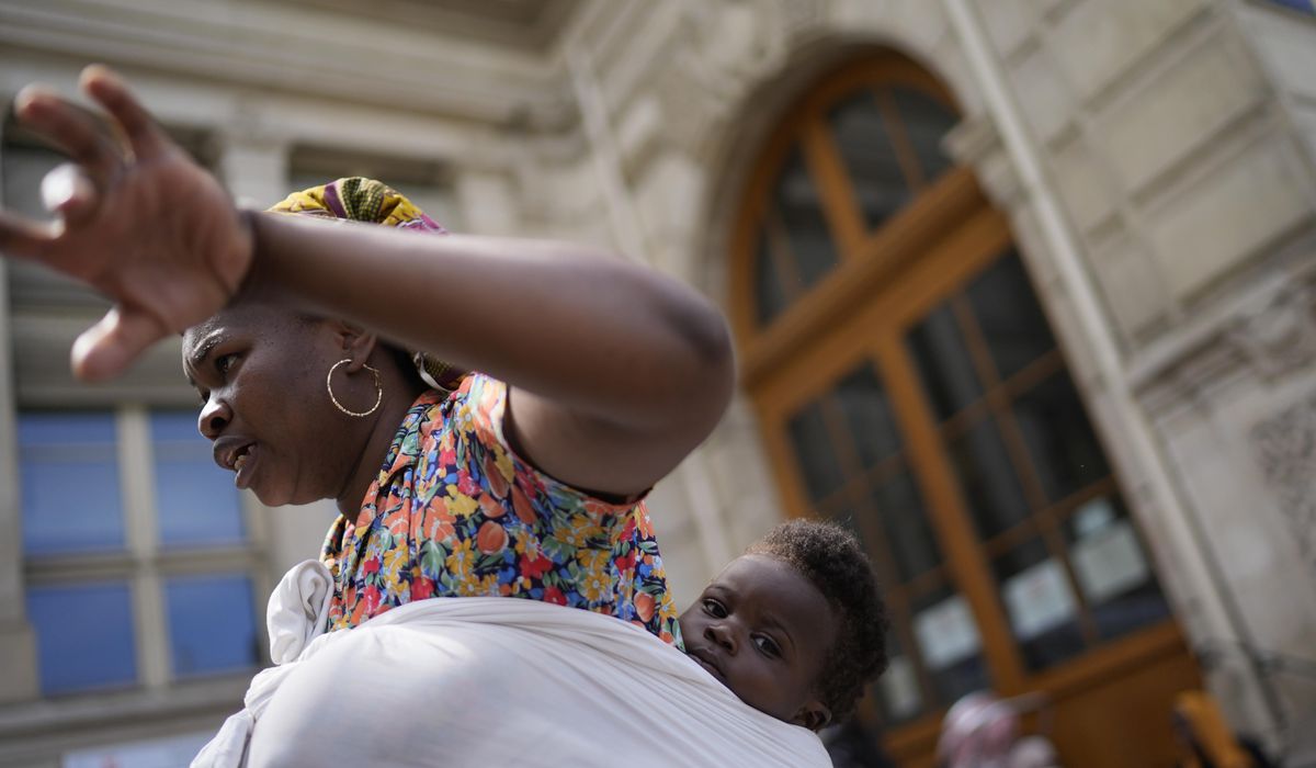 NextImg:Migrants and homeless people are cleared out of Paris during the Olympics
