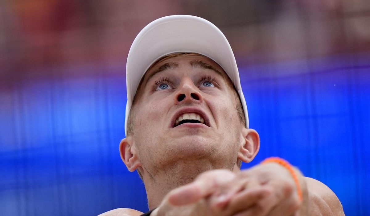 NextImg:Dutch beach volleyball player convicted of rape booed again, louder, in second Olympics match