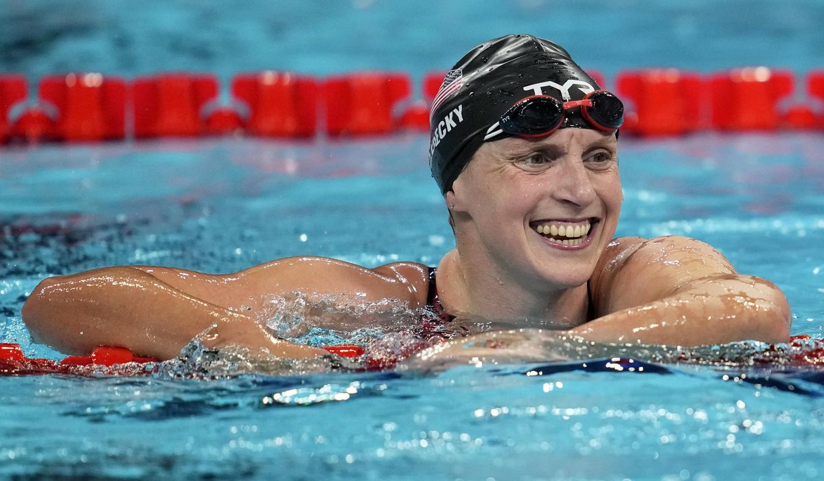NextImg:Ledecky has another race and a relay as she goes for more records